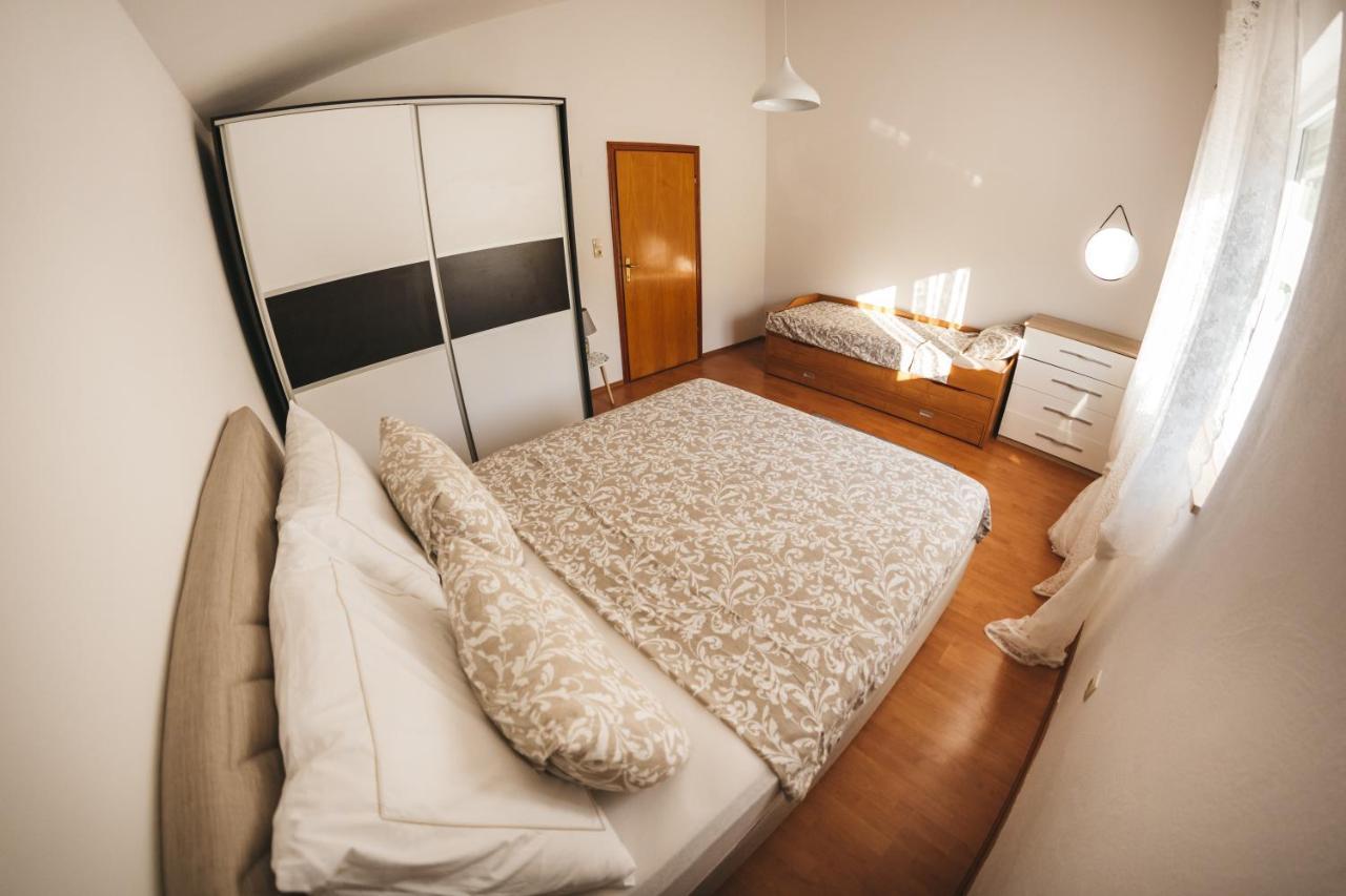 Villa Gana Buna Exteriör bild