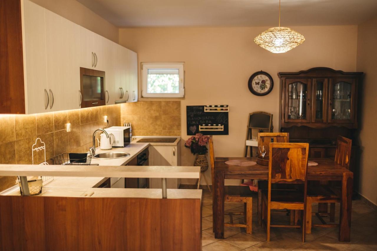Villa Gana Buna Exteriör bild