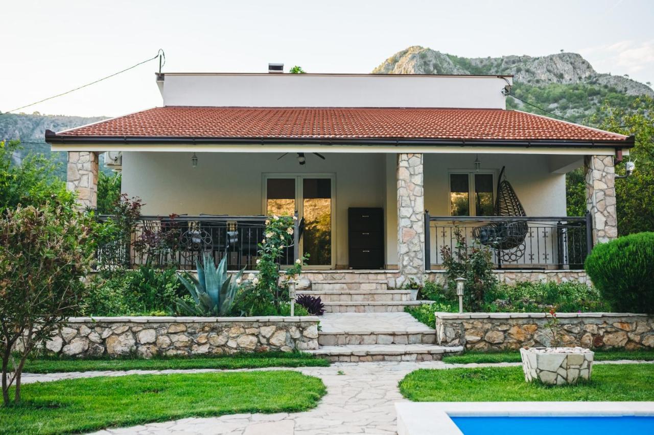Villa Gana Buna Exteriör bild