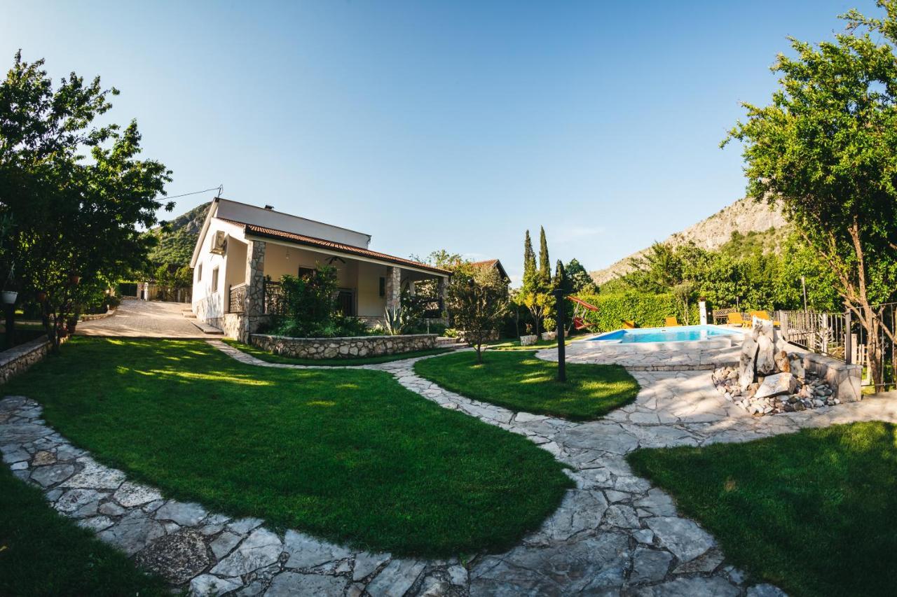 Villa Gana Buna Exteriör bild